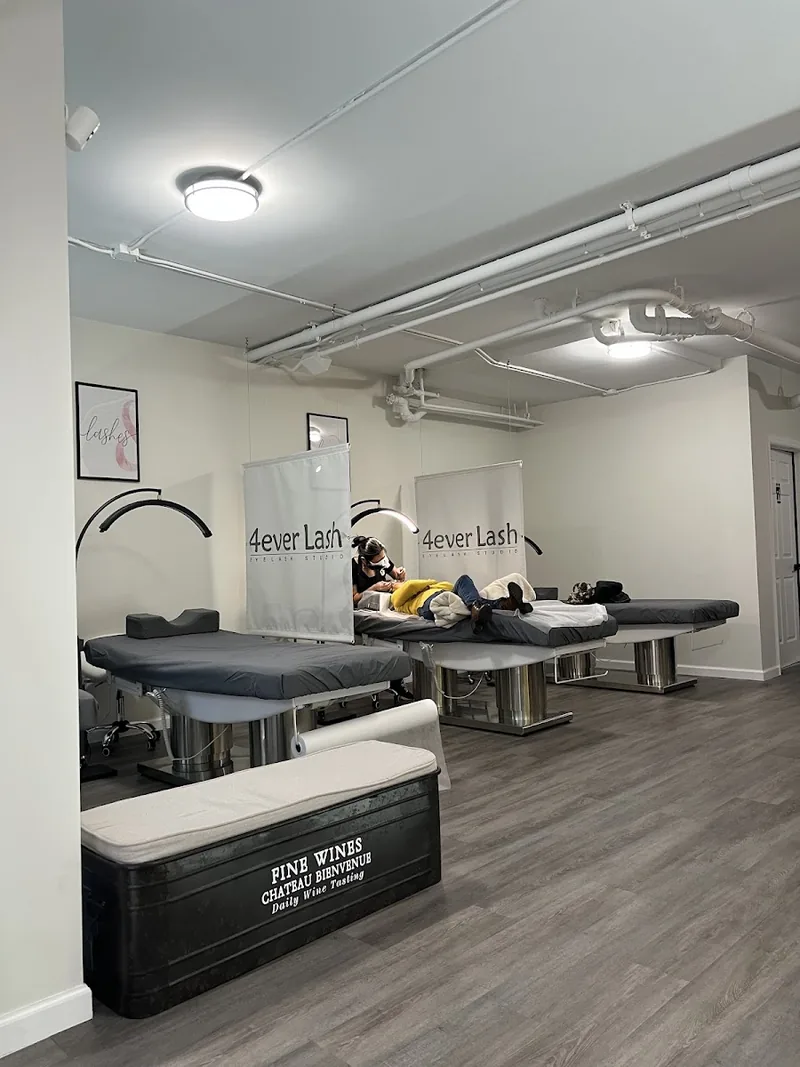 4ever Lash, beauty salon at 481 3rd Avenue in Manhattan, New York