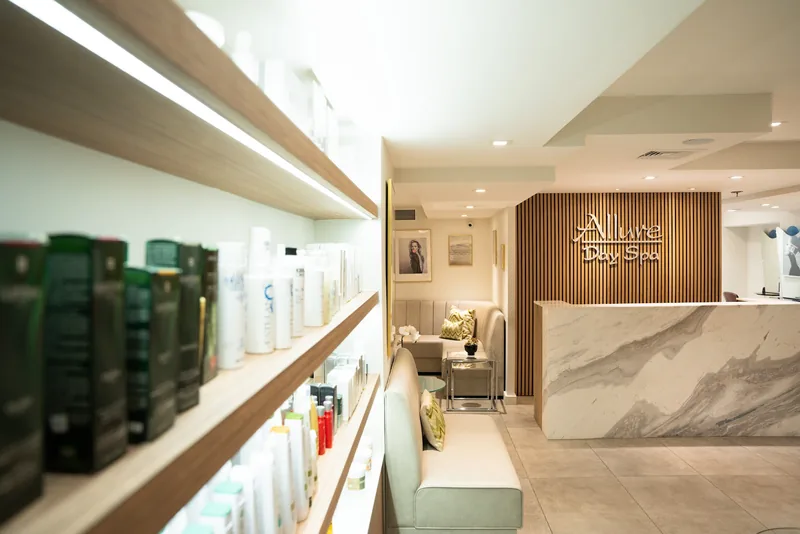 Allure Day Spa & Hair Design, beauty salon at 139 East 55th Street in Manhattan, New York