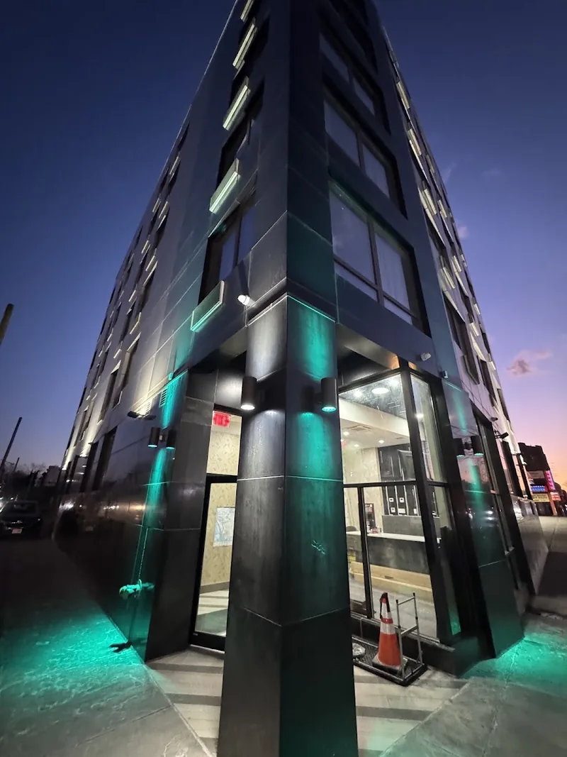 Bk Way Hotel, hotel at 3192 Atlantic Avenue in Brooklyn, New York