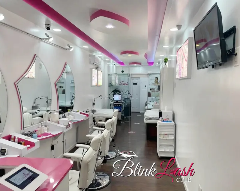 Blink Lash Club, beauty salon at 321 Bleecker Street in Manhattan, New York