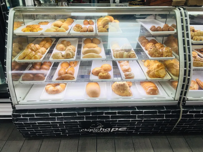 Chipichape Bakery, latin american kitchen at 45-53 45th Street in Queens, New York