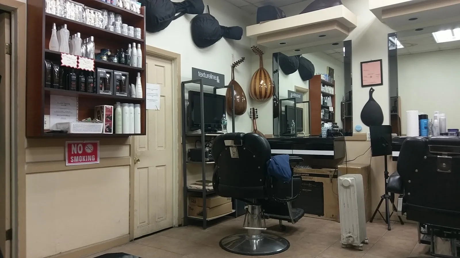 Classy Touch Barber Shop, hair salon at 307 Bay Ridge Avenue in Brooklyn, New York