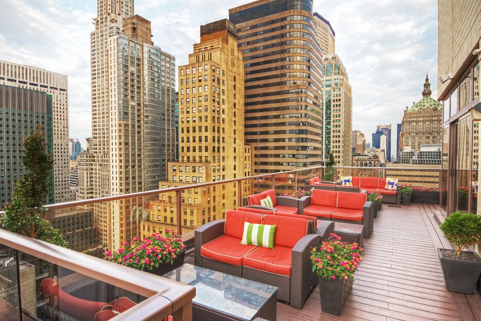 Club Wyndham, hotel at 205 East 45th Street in Manhattan, New York