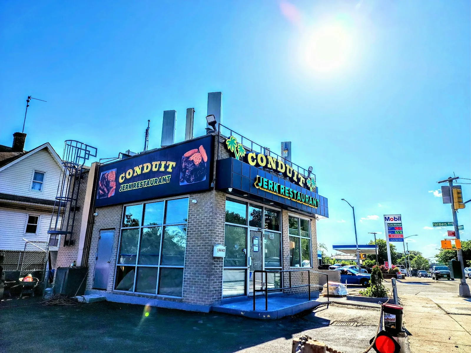Conduit Jerk Restaurant, caribbean kitchen at 144-43 Farmers Boulevard in Queens, New York