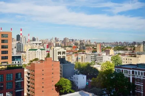 Courtyard, hotel at 29-15 Queens Plaza North in Queens, New York