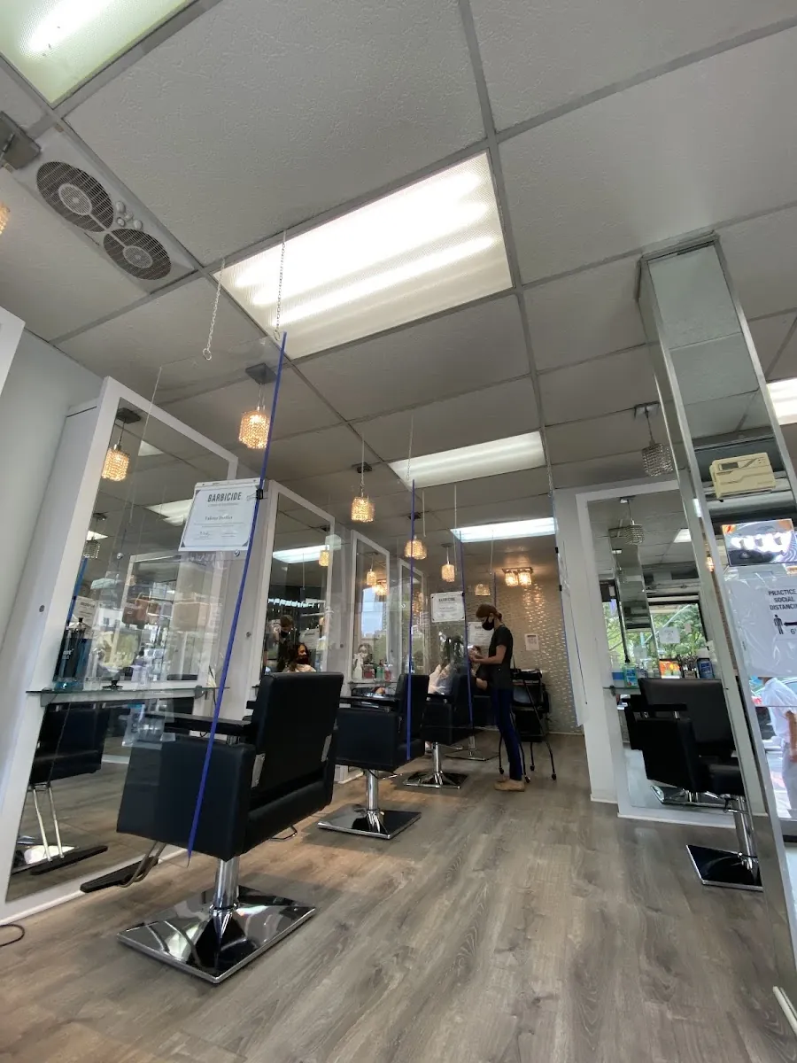 Davidov Hair & Spa, hair salon at 659 2nd Avenue in Manhattan, New York