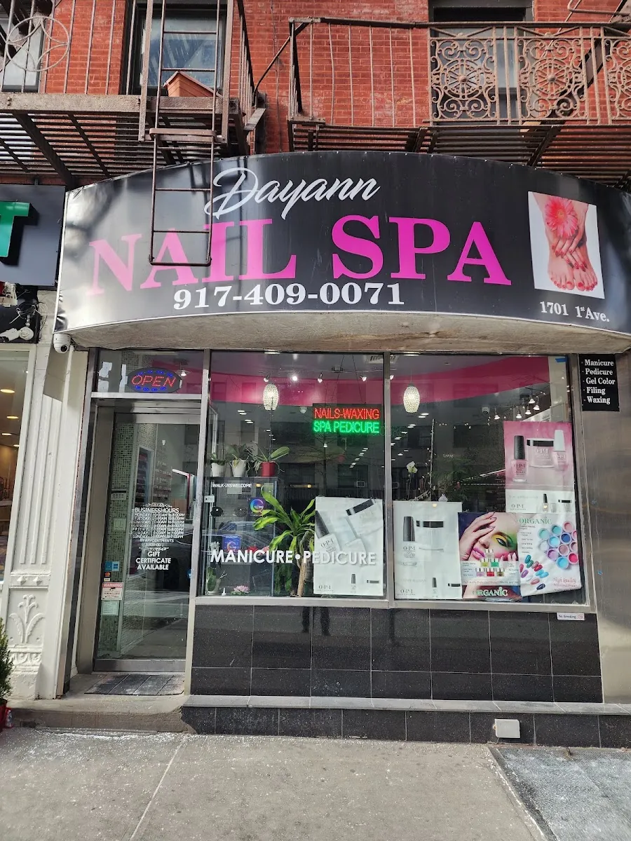 Dayann Nail Spa, beauty salon at 1701 1st Avenue in Manhattan, New York