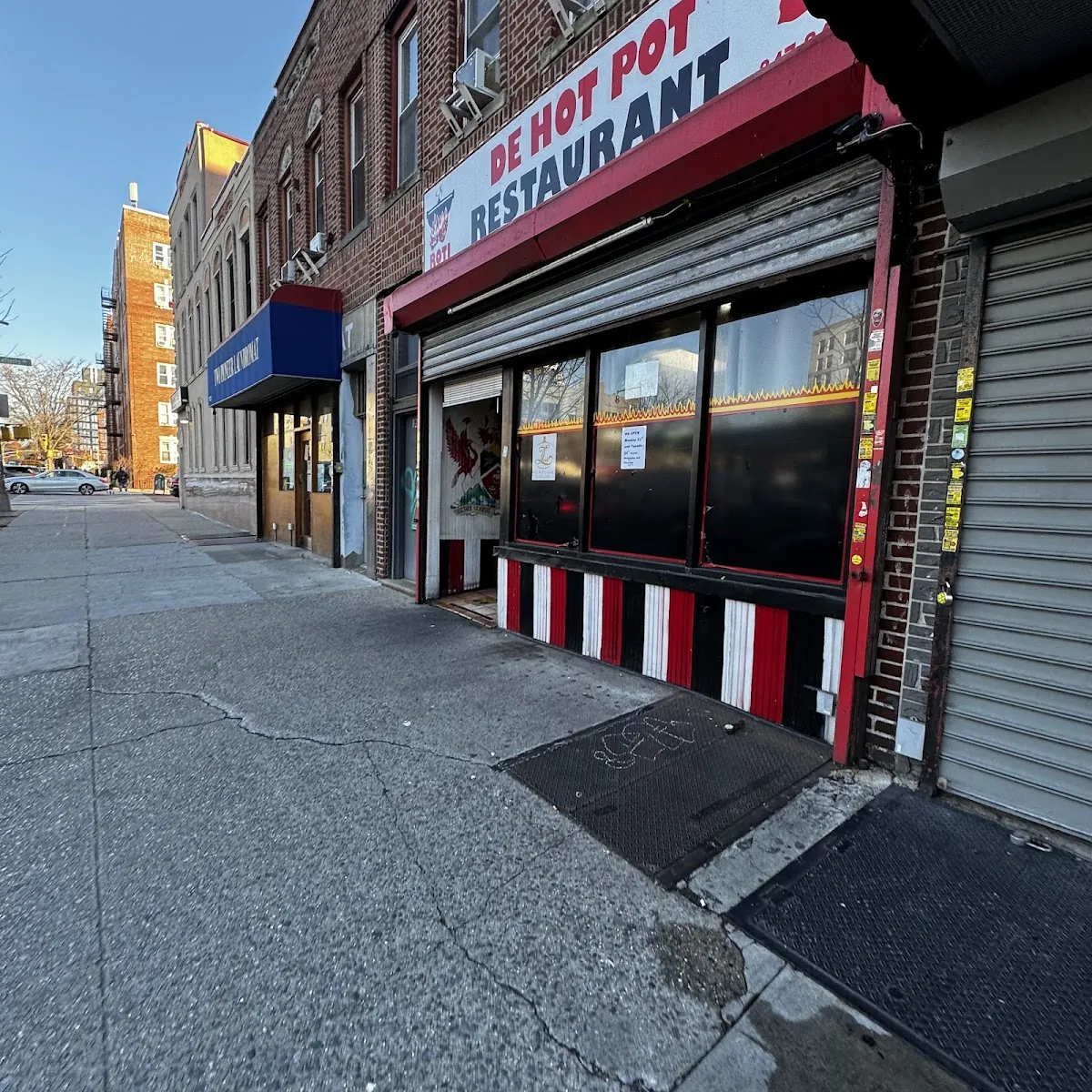 De Hot Pot, caribbean kitchen at 1127 Washington Avenue in Brooklyn, New York