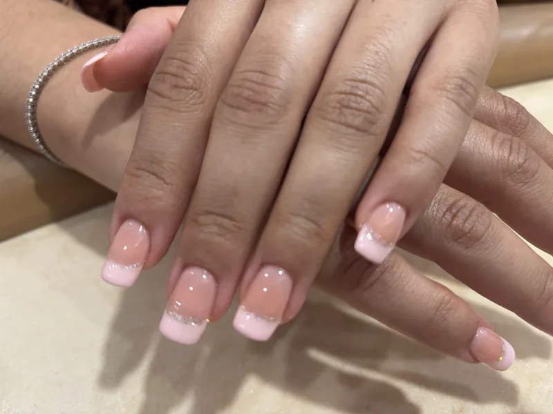 Diva Nails, beauty salon at 48 East End Avenue in Manhattan, New York
