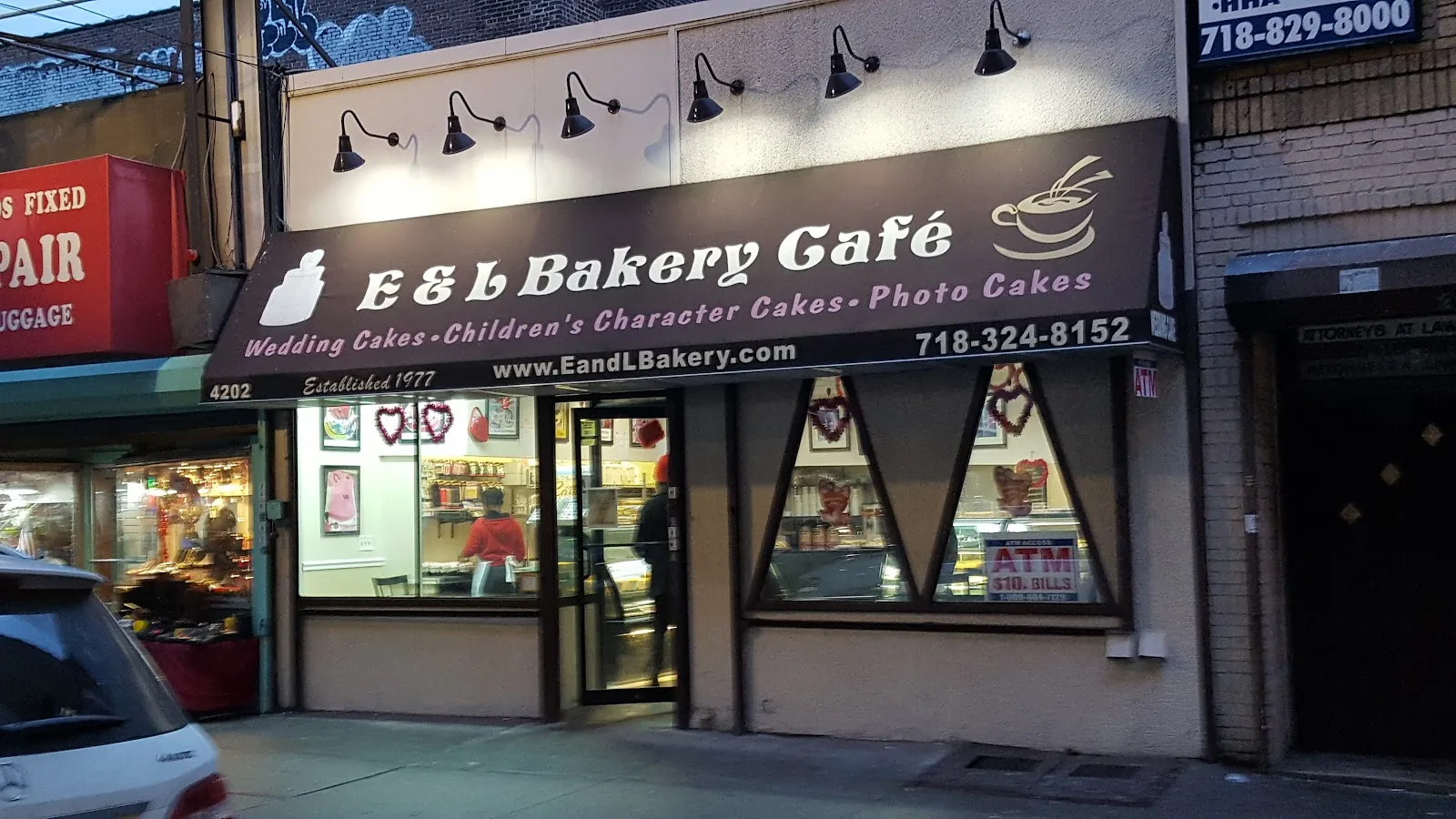 E & L Bakery Care, bakery at 4202 White Plains Road in The Bronx, New York