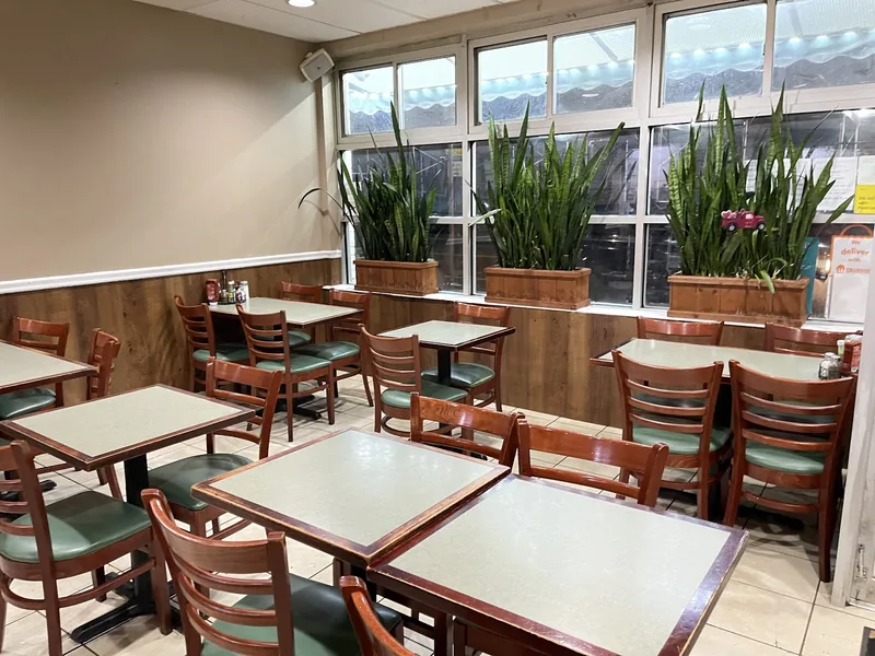 El Castillo De Jagua, caribbean kitchen at 521 Grand Street in Manhattan, New York