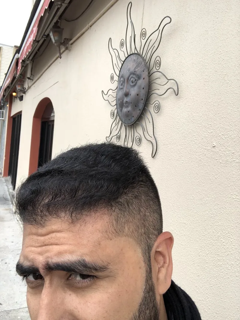 Enrique's Barber Shop