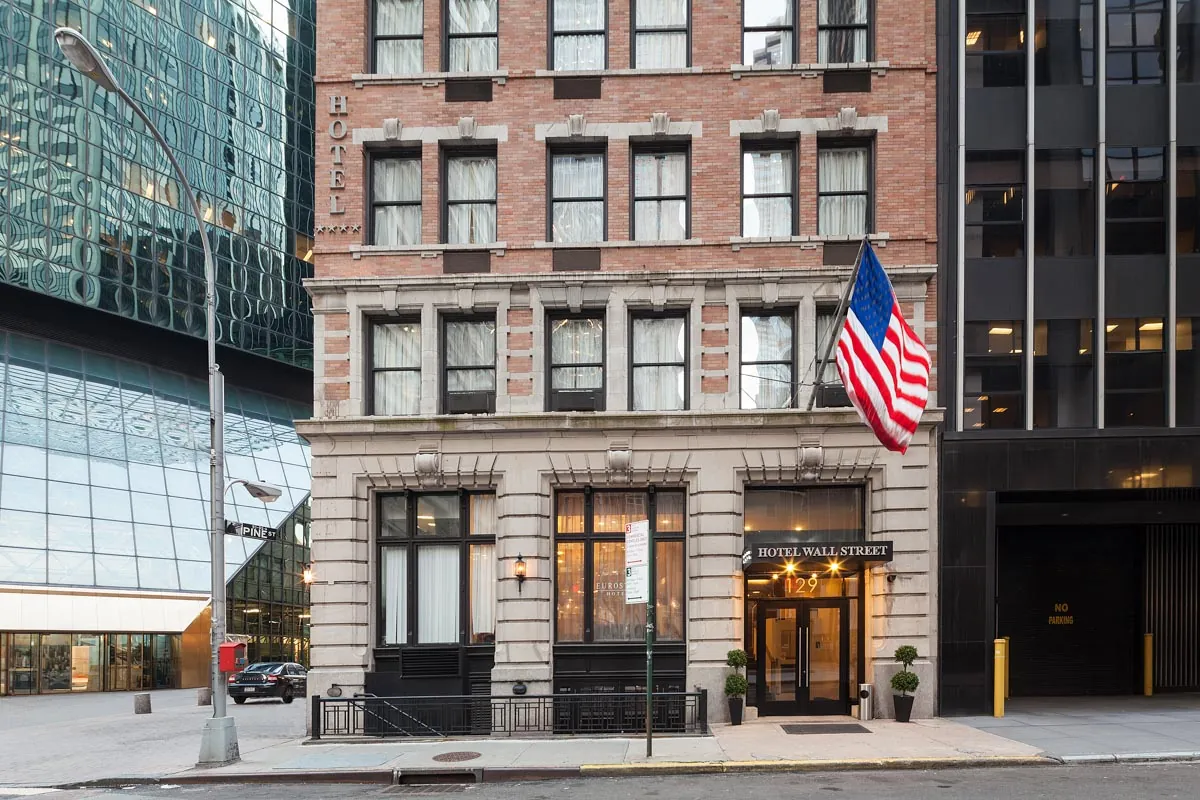 Eurostars Wall Street, hotel at 129 Front Street in Manhattan, New York
