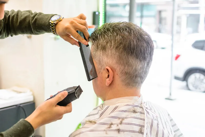 Exellence Barber Shop, hair salon at 473 Amsterdam Avenue in Manhattan, New York