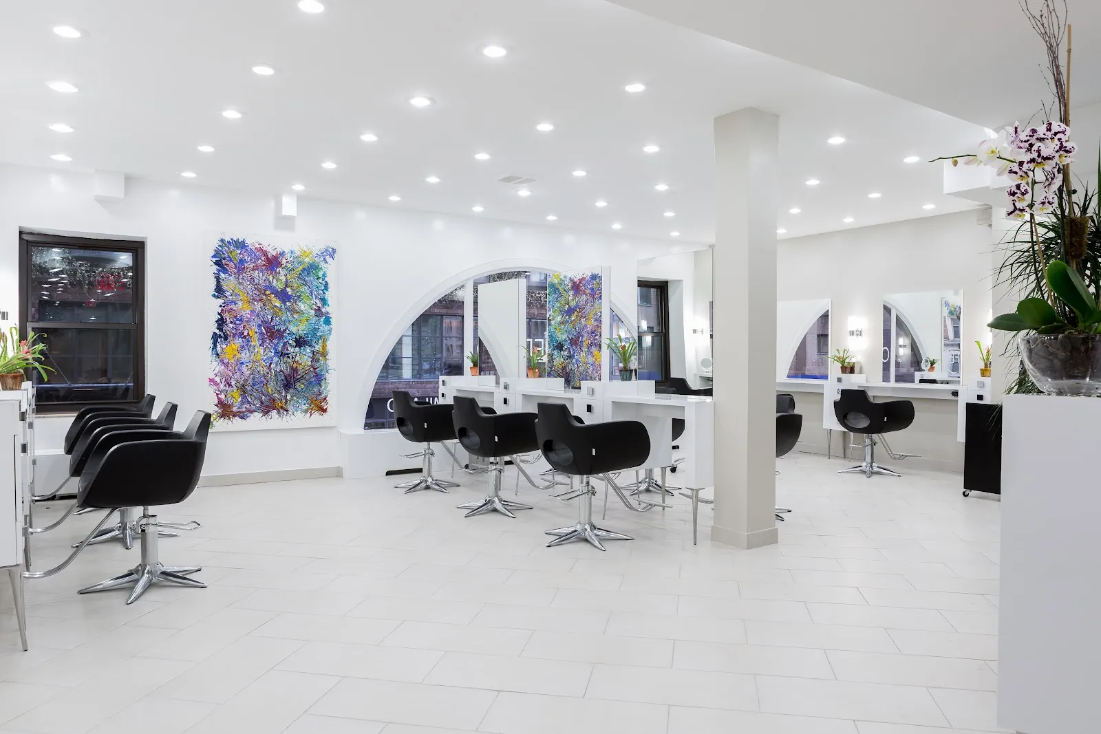 Federico Salon, hair salon at 57 West 58th Street in Manhattan, New York