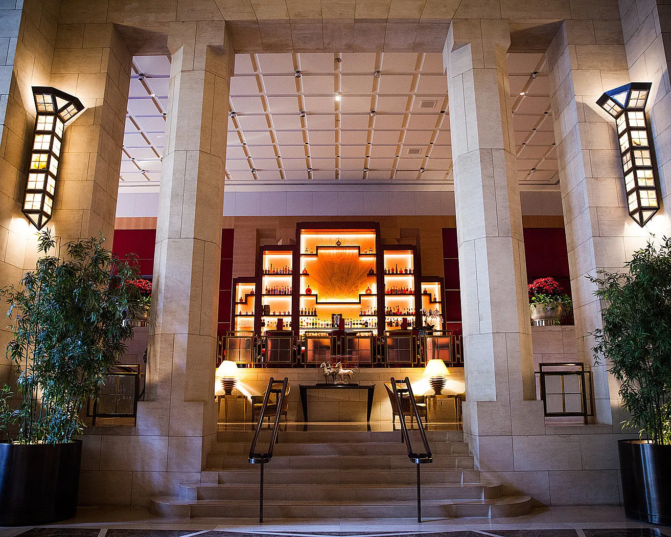 Four Seasons Hotel, hotel at 57 East 57th Street in Manhattan, New York