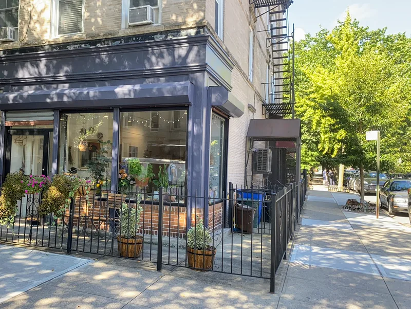 Fumi Brooklyn Hair Studio, hair salon at 1602 10th Avenue in Brooklyn, New York