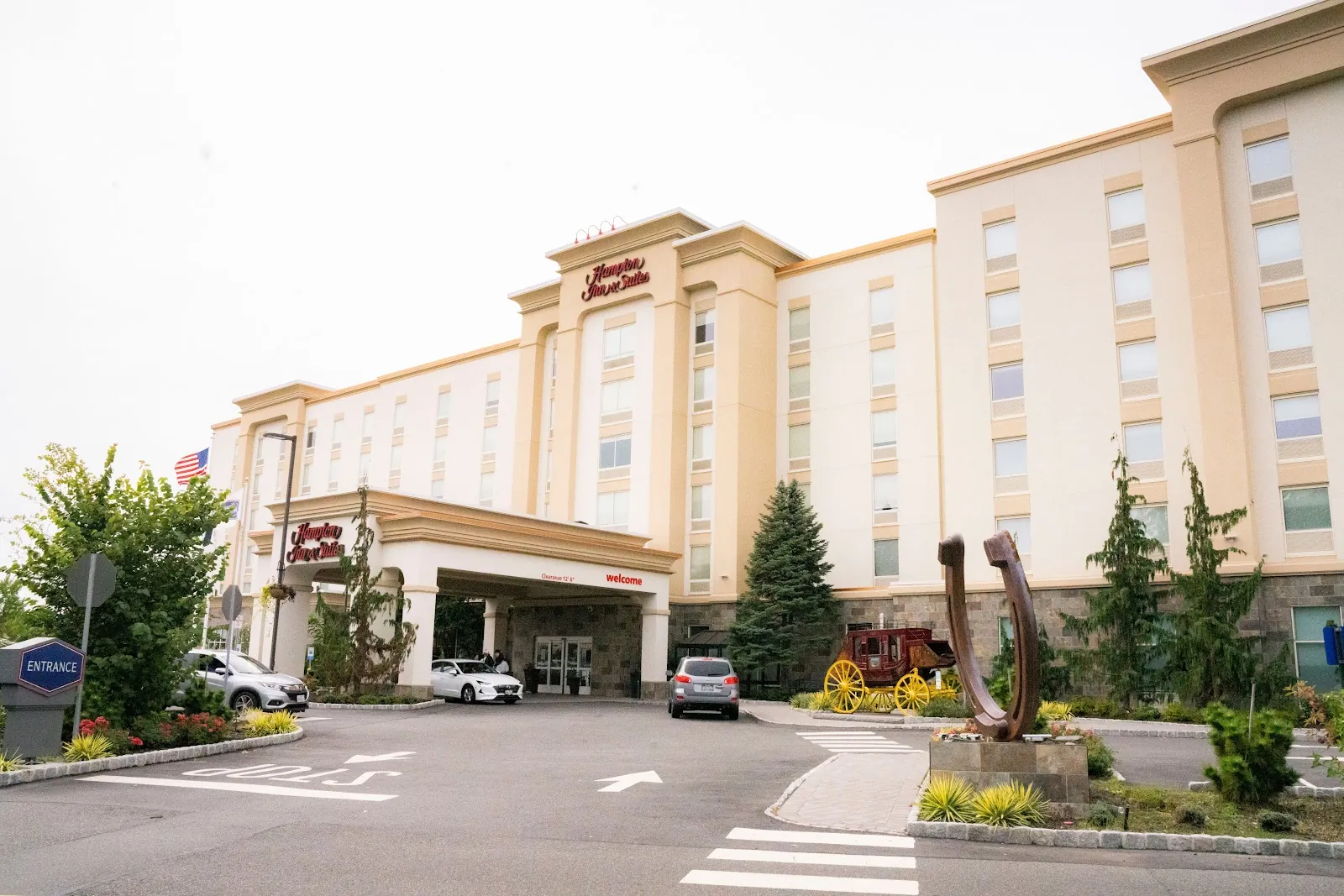 Hampton Inn & Suites Staten Island, hotel at 1120 South Avenue in Staten Island, New York