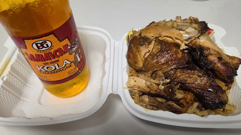 Harry's Caribbean Soul Food, caribbean kitchen at 374 Pearl Street in Brooklyn, New York