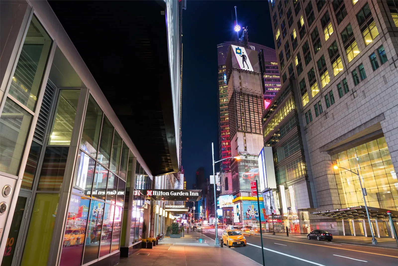 Hilton Garden Inn New York/Times Square Central, hotel at 136 West 42nd Street in Manhattan, New York