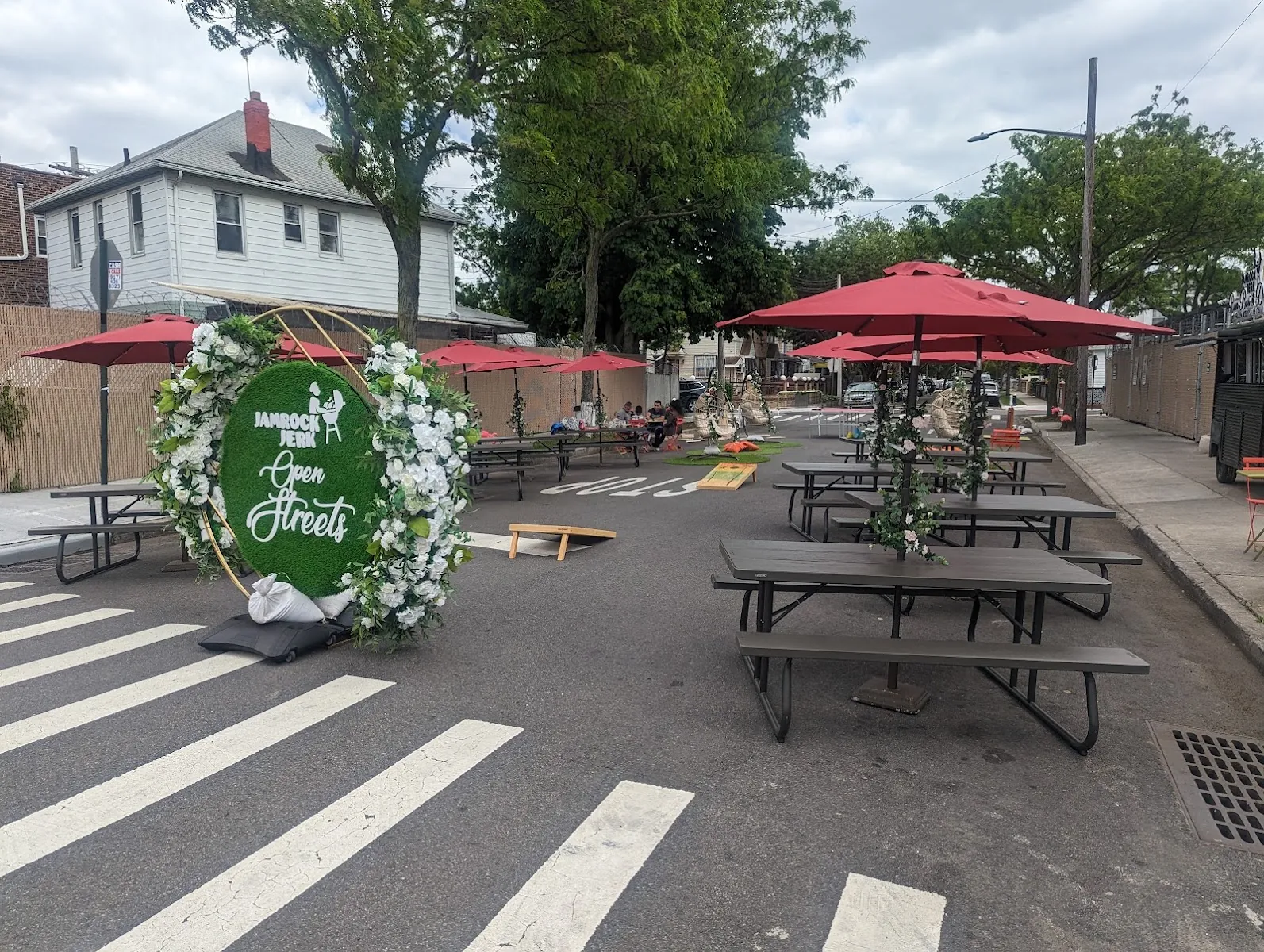 JAMROCK JERK, caribbean kitchen at 139-20 109th Avenue in Queens, New York