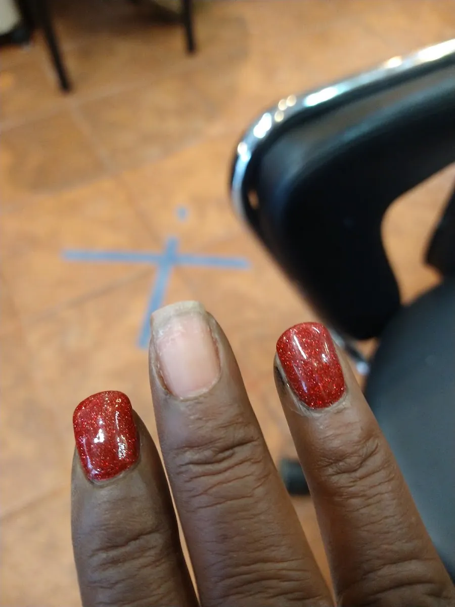 Jenny's Nails, beauty salon at 154A Vanderbilt Avenue in Brooklyn, New York
