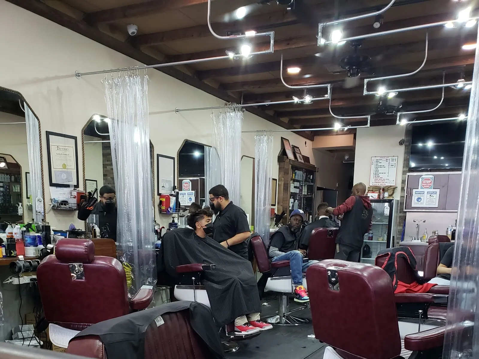 King of Knockouts, hair salon at 1189 Castle Hill Avenue in The Bronx, New York