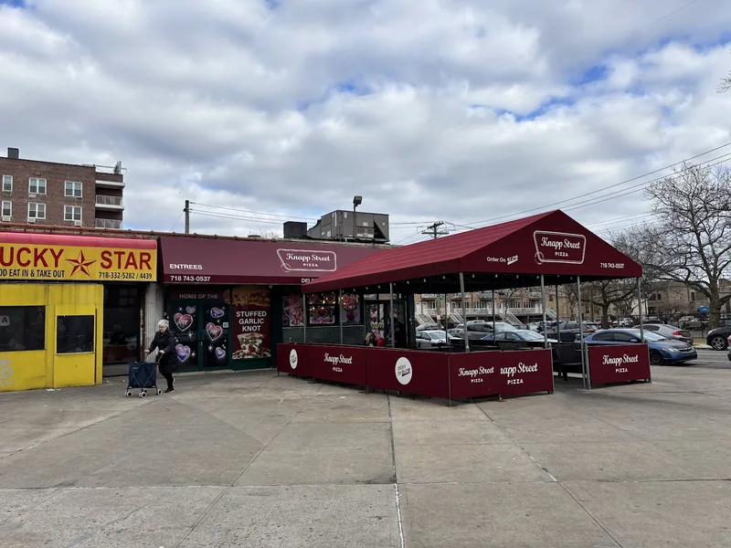 Knapp Street Pizza