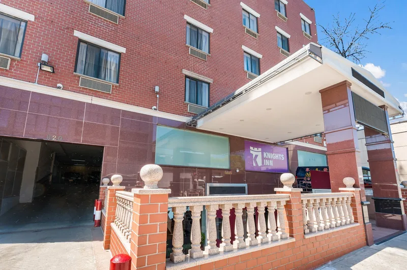 Knights Inn, motel at 820 39th Street in Brooklyn, New York