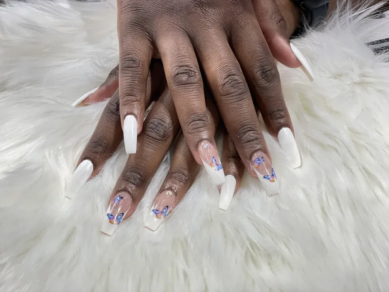 L & C Natural Nail