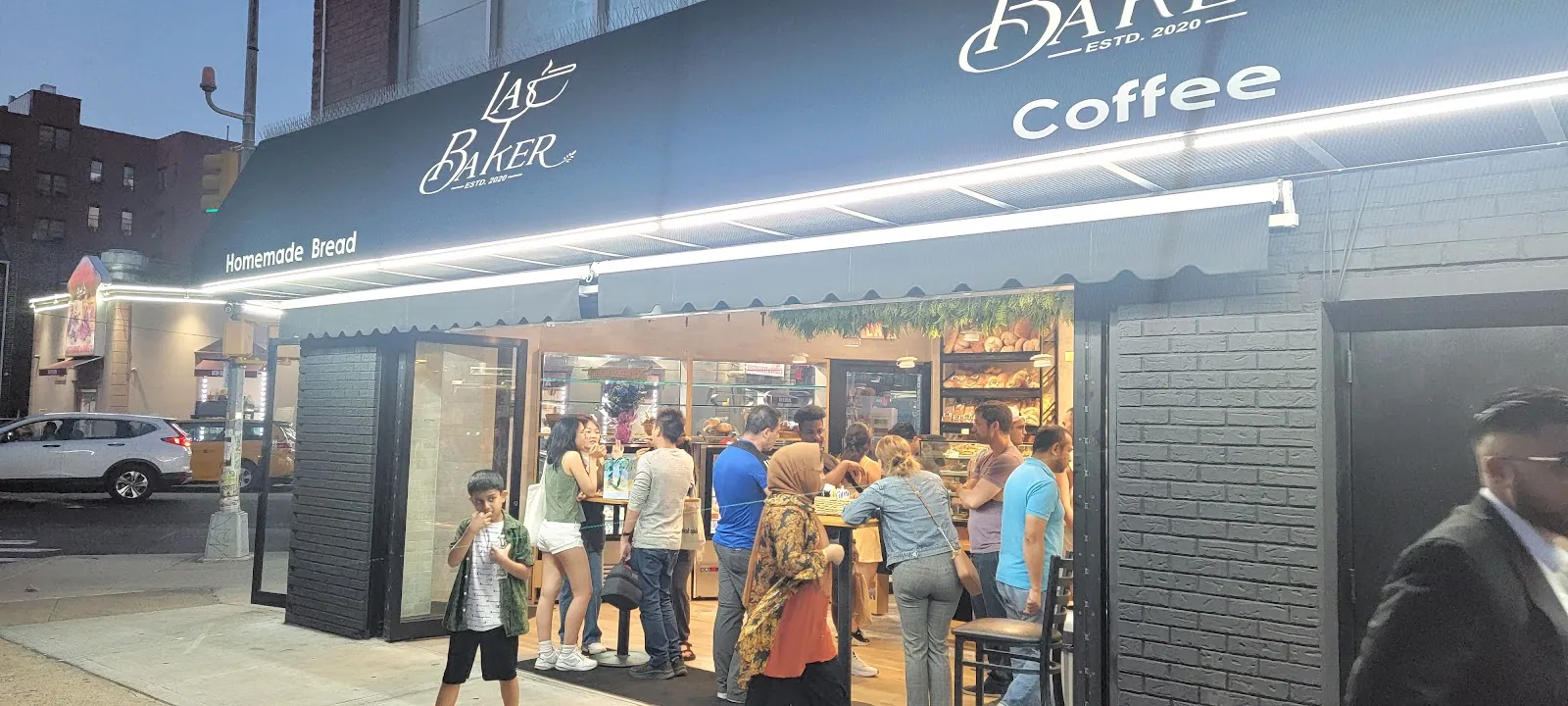 La Baker, bakery at 72-08 Broadway in Queens, New York