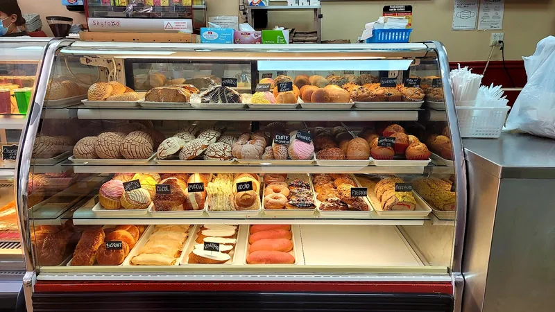 La Fe Bakery & Coffee Shop