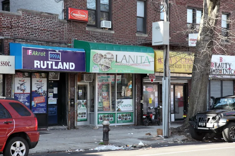 Lanisdeb African & Caribbean Market, grocery shop at 5008 Snyder Avenue in Brooklyn, New York