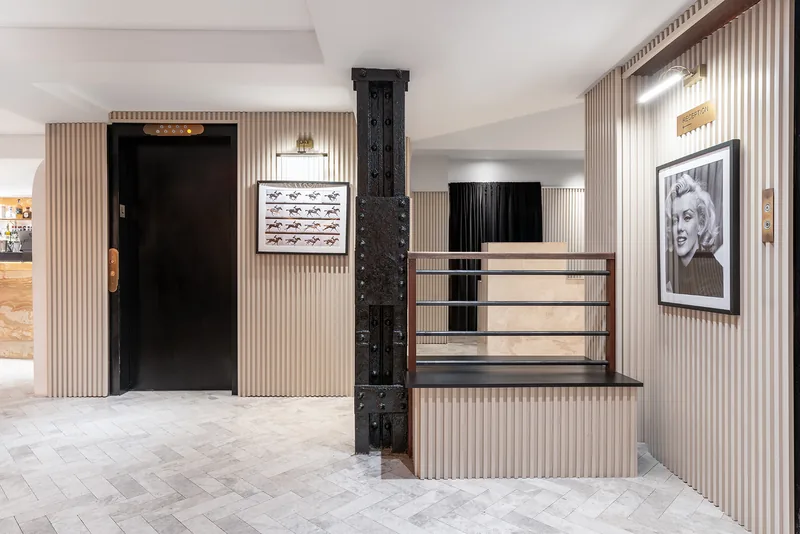 Life Hotel