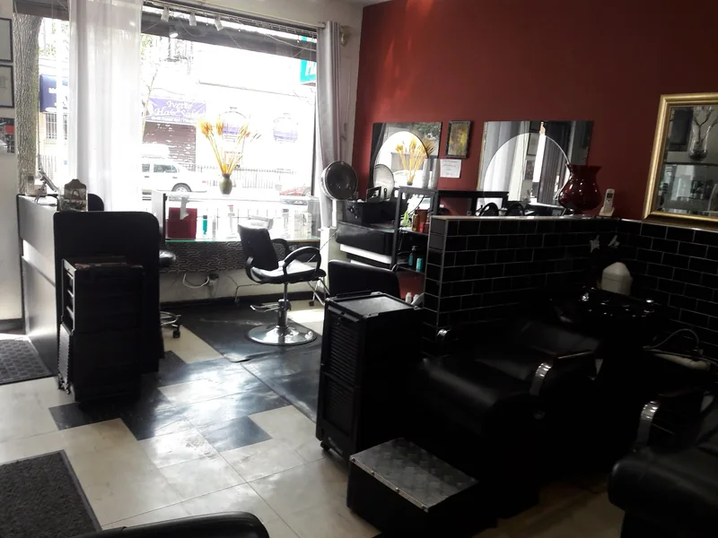 Marija Hair Design, beauty salon at 68-59 Forest Avenue in Queens, New York