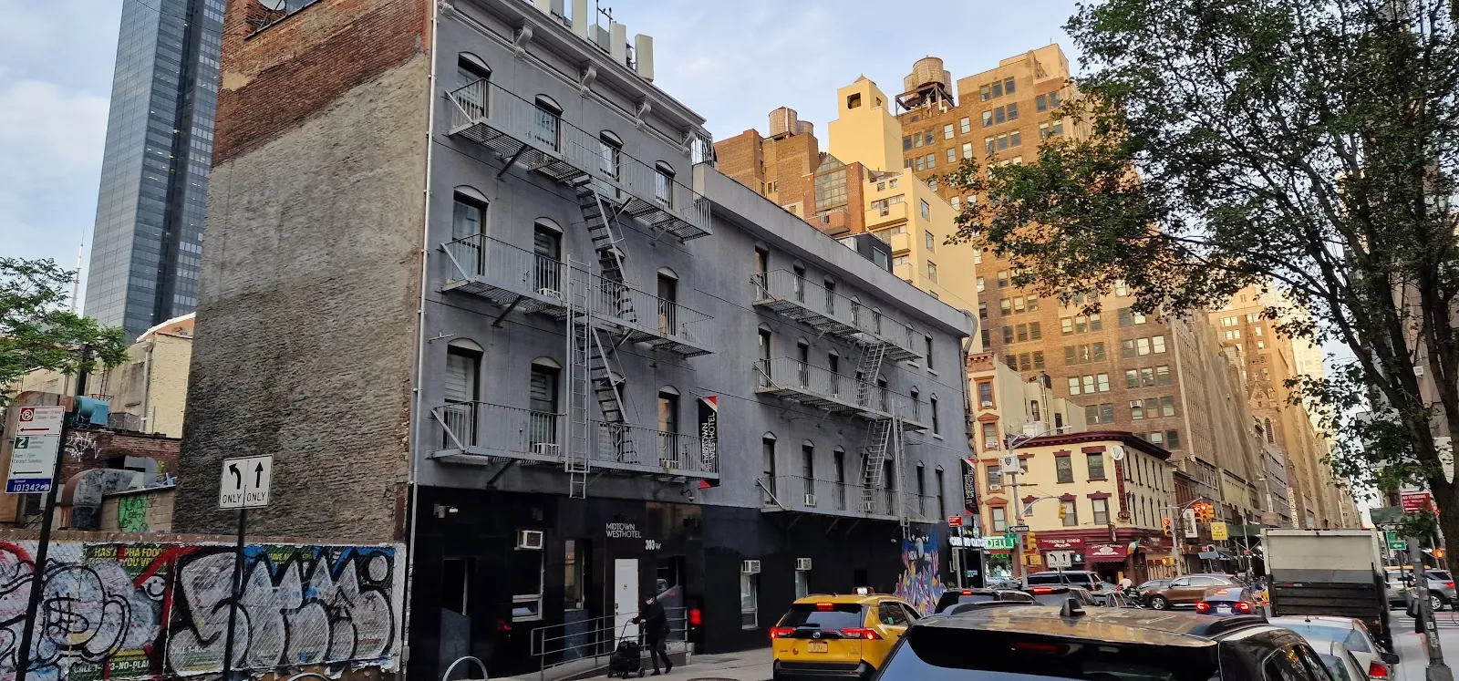 Midtown West Hotel, hotel at 303 West 30th Street in Manhattan, New York