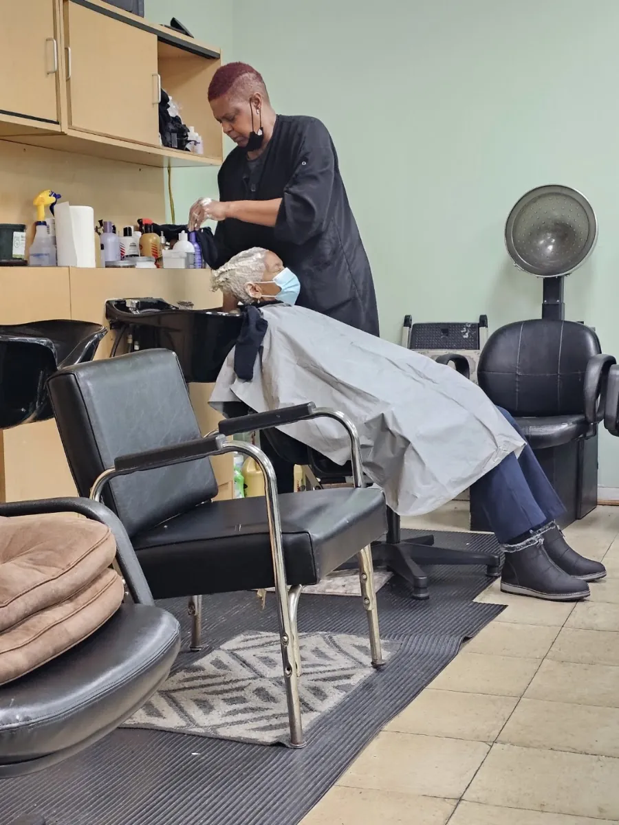 Mr. Don's Hair Salon, hair salon at 115-07 Merrick Boulevard in Queens, New York