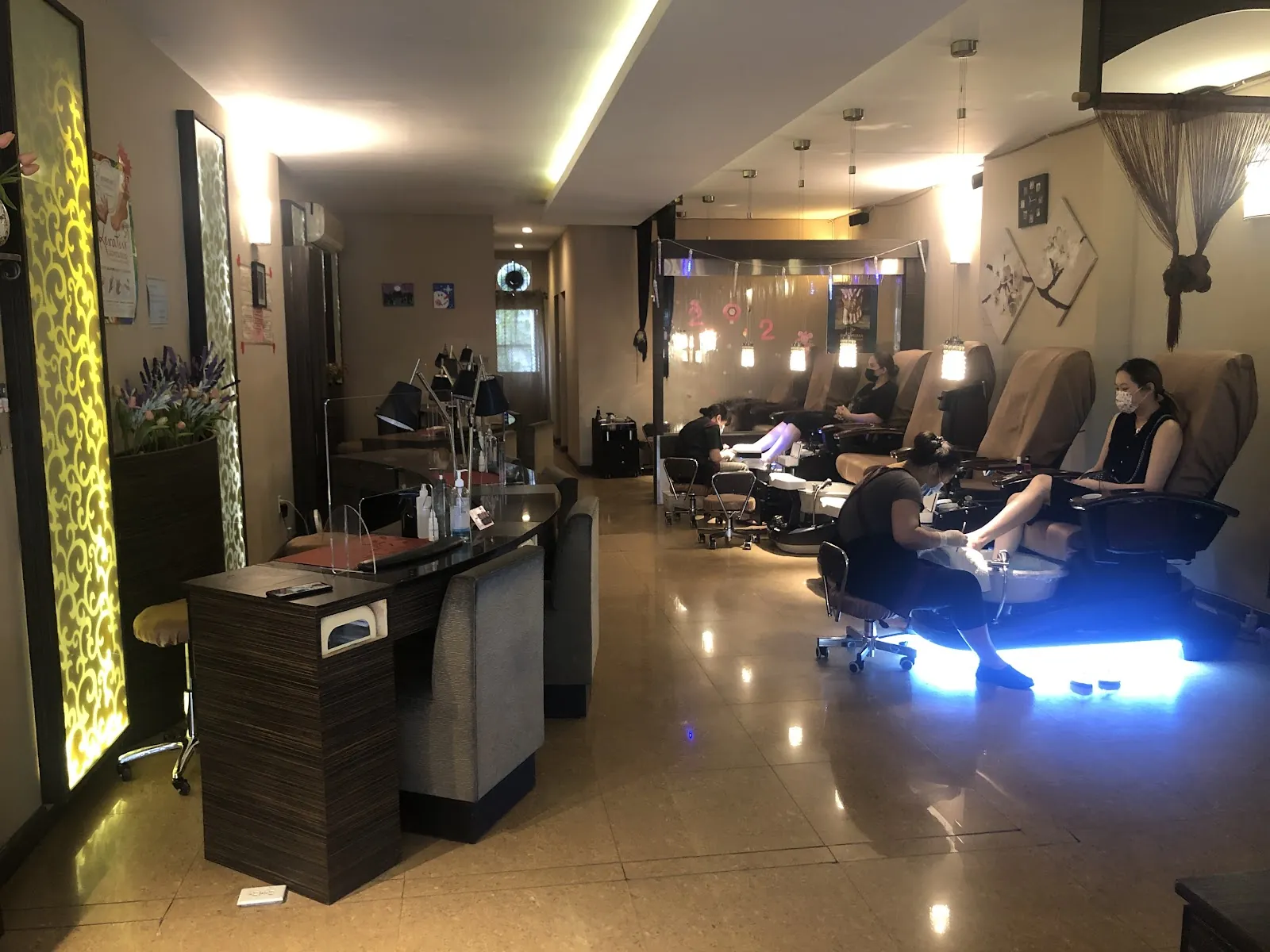 MZ Nail Spa, beauty salon at 7115 18th Avenue in Brooklyn, New York
