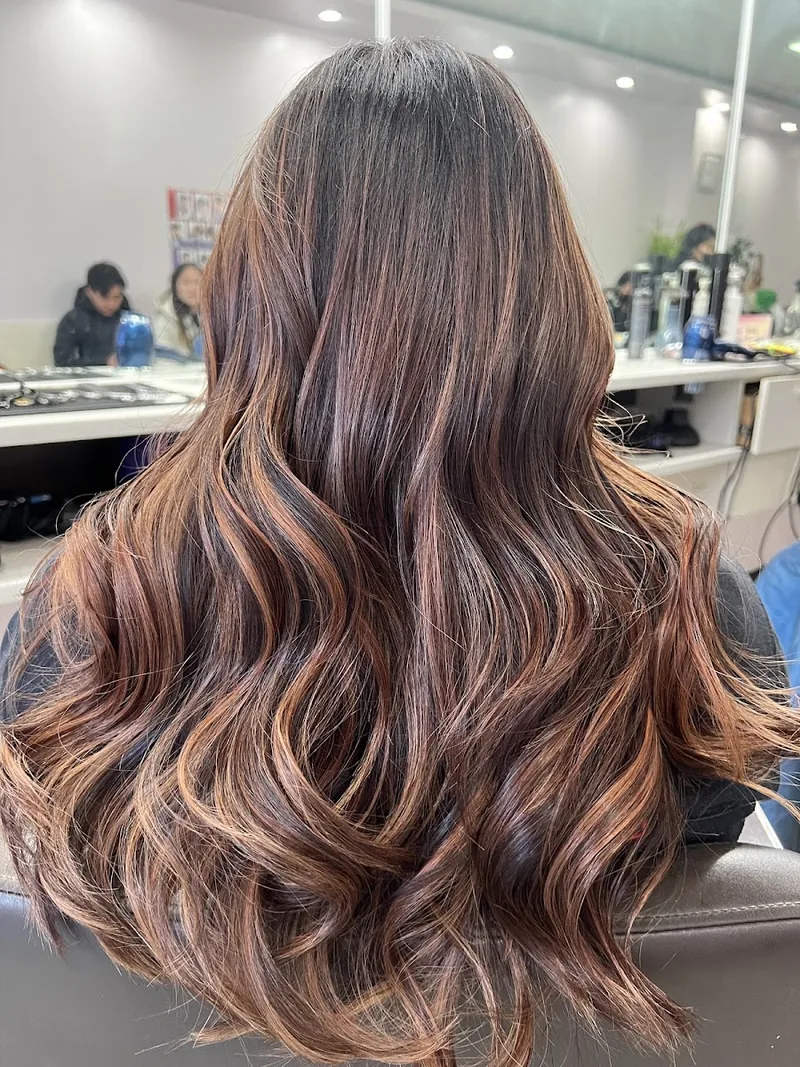 N1 New Hair Salon, hair salon at 82-47 Broadway in Queens, New York