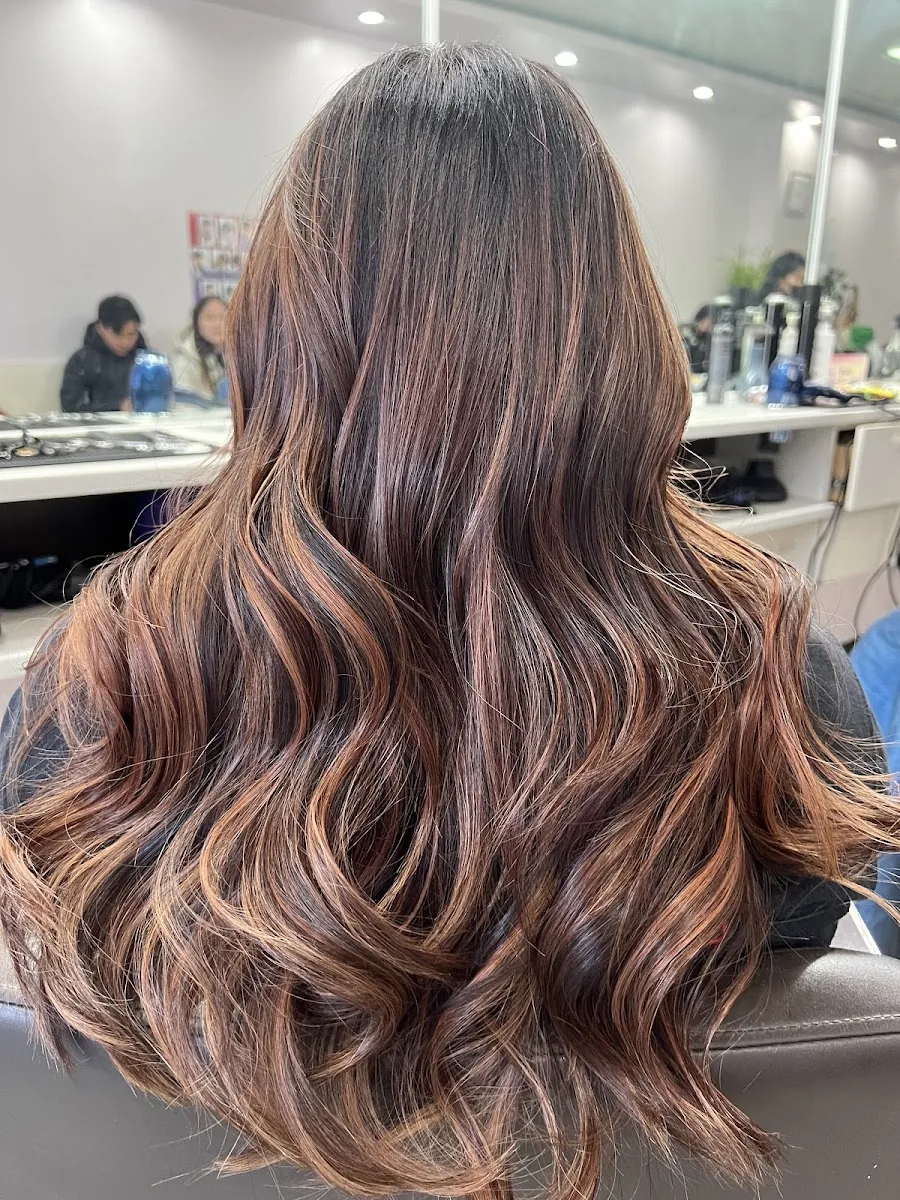 N1 New Hair Salon, hair salon at 82-47 Broadway in Queens, New York