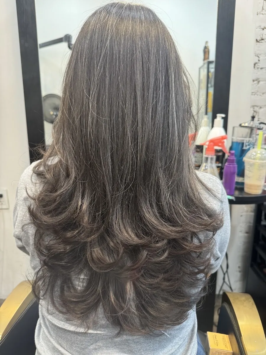 New Generation, hair salon at 906 Amsterdam Avenue in Manhattan, New York