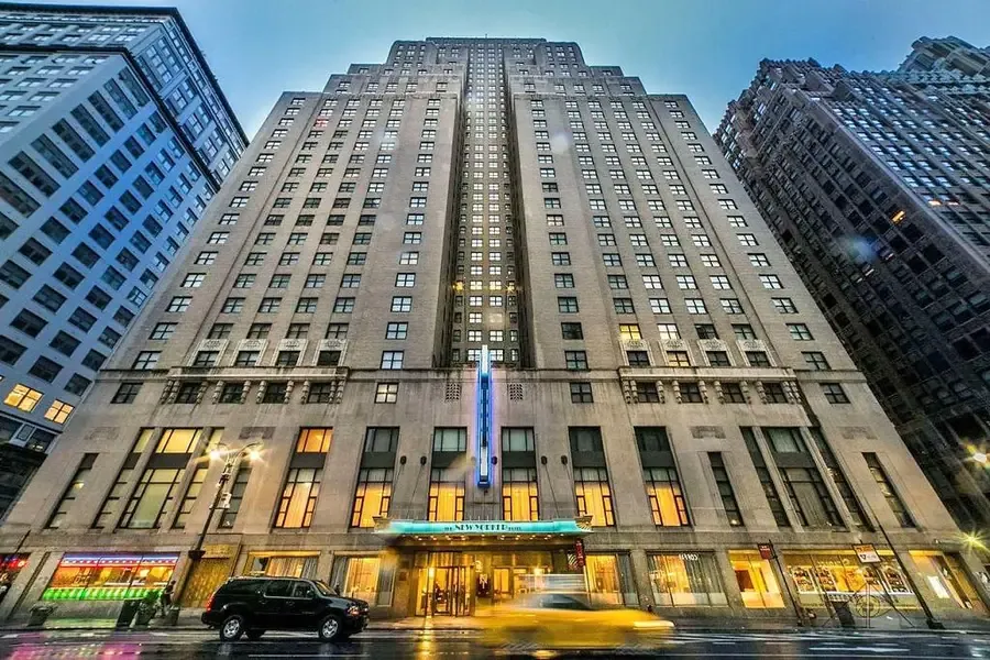New Yorker by Lotte Hotels, hotel at 481 8th Avenue in Manhattan, New York