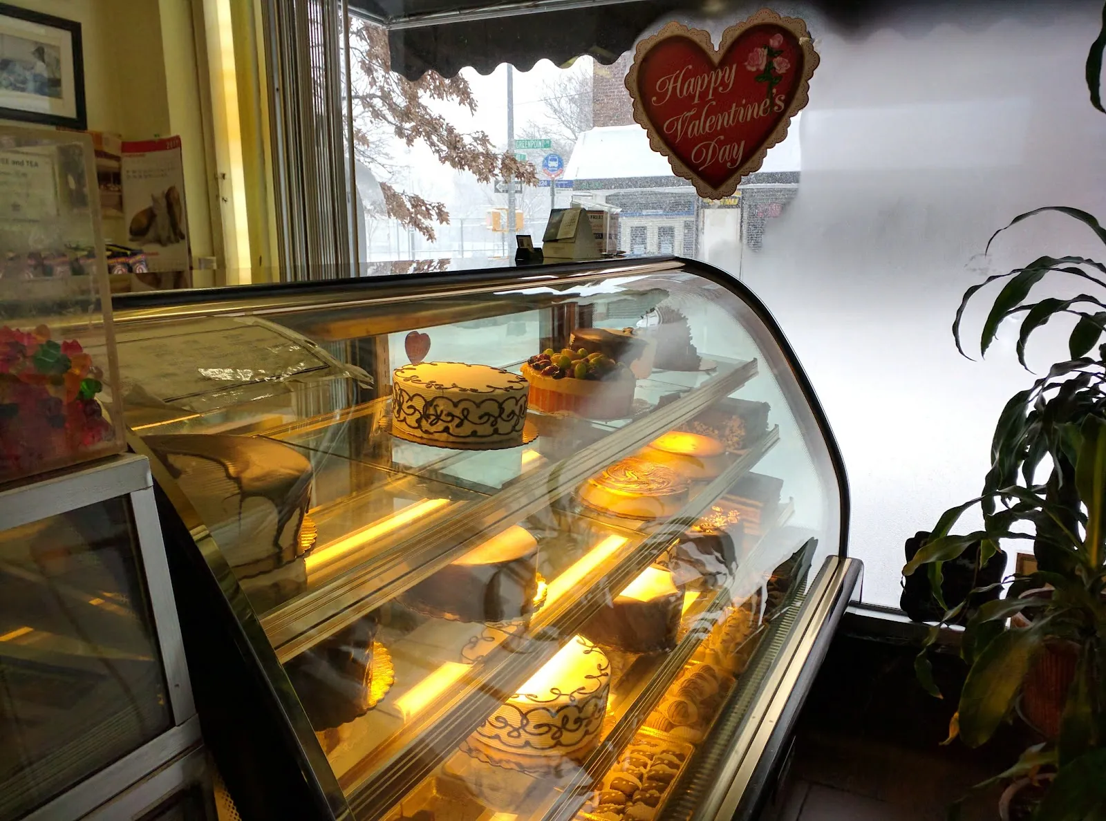 Nita's European Bakery, bakery at 40-10 Greenpoint Avenue in Queens, New York