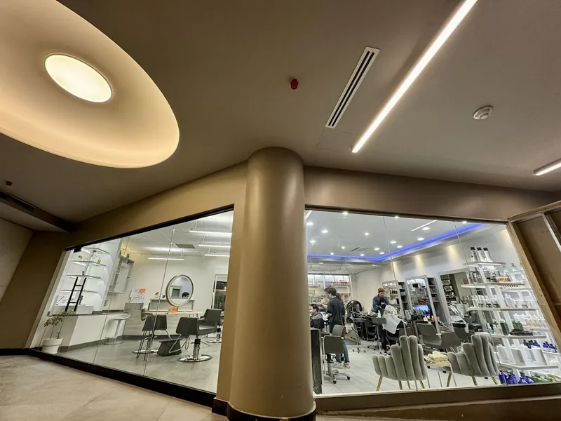 Nova Salon