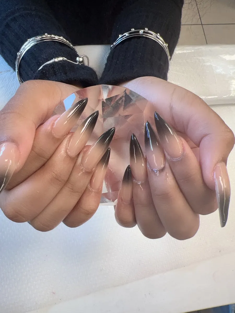 Okie's Nail & Spa, beauty salon at 88-58 165th Street in Queens, New York