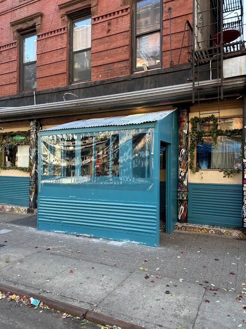 Omar's Kitchen and Rum Bar, caribbean kitchen at 29A Clinton Street in Manhattan, New York
