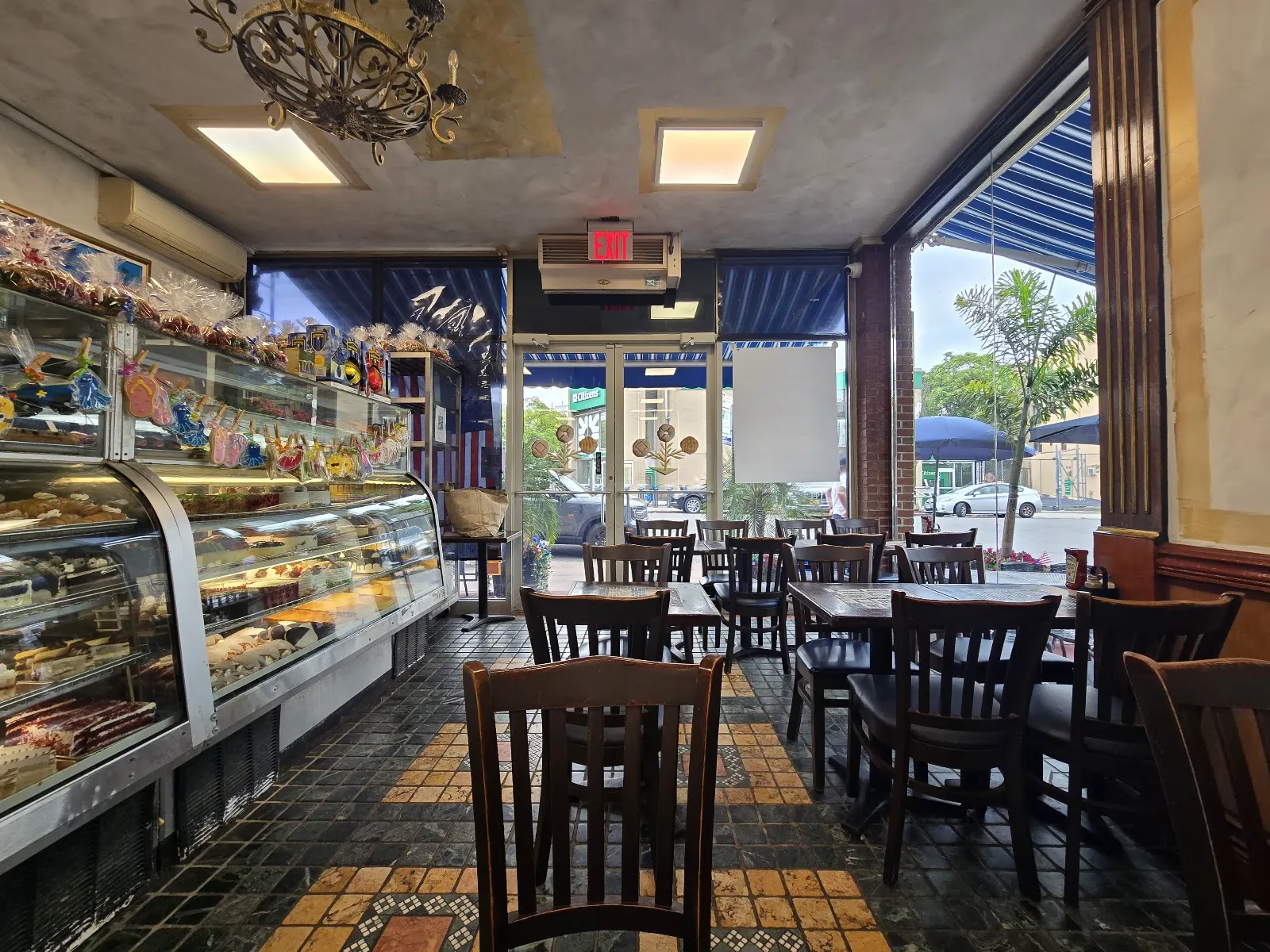 Paneantico, bakery at 9124 3rd Avenue in Brooklyn, New York
