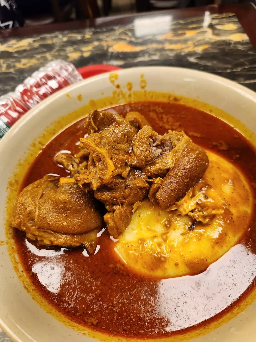 Papaye, african kitchen at 196 McClellan Street in The Bronx, New York