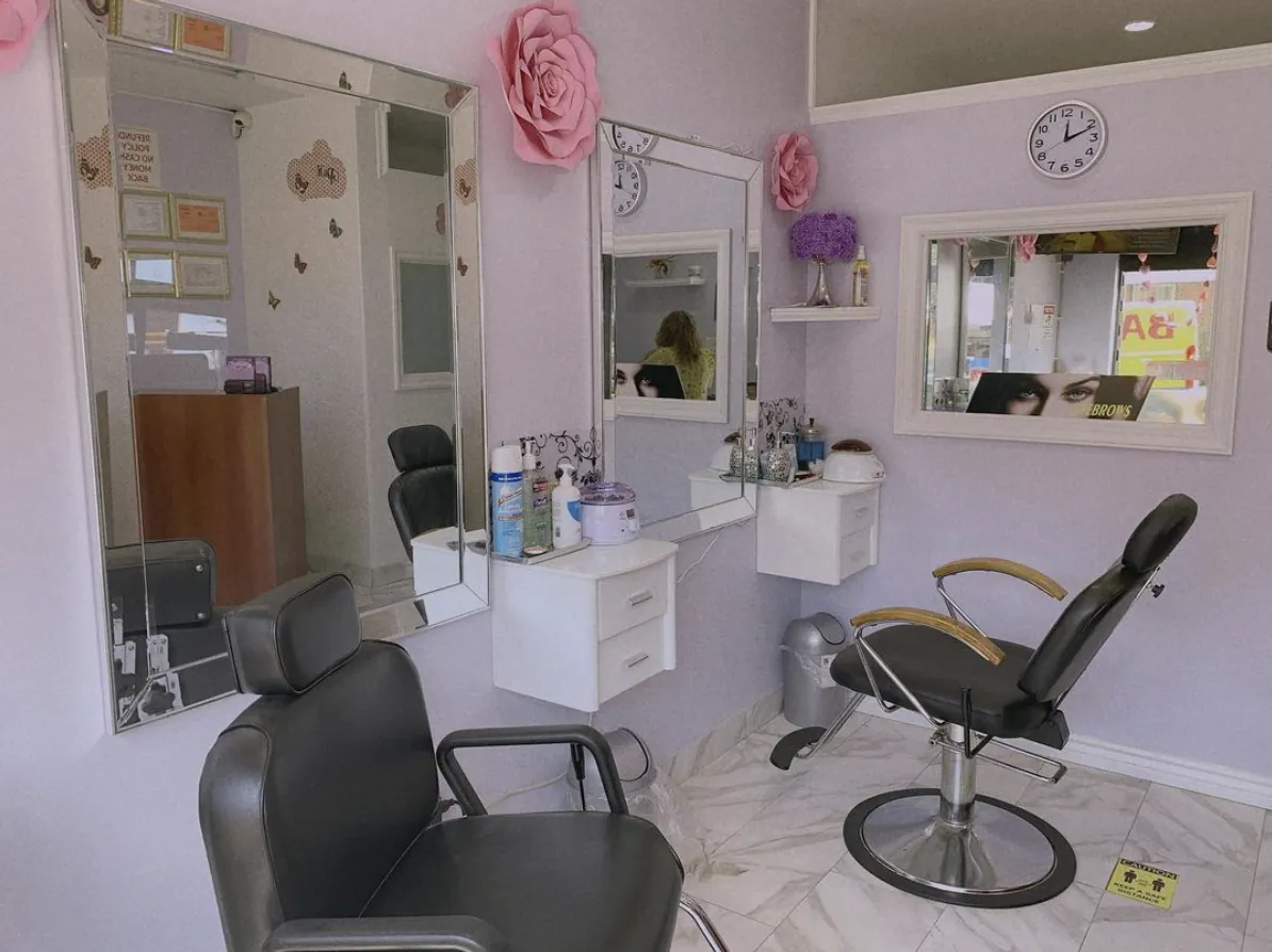 Pari Threading Perfection, beauty salon at 41-01 31st Avenue in Queens, New York