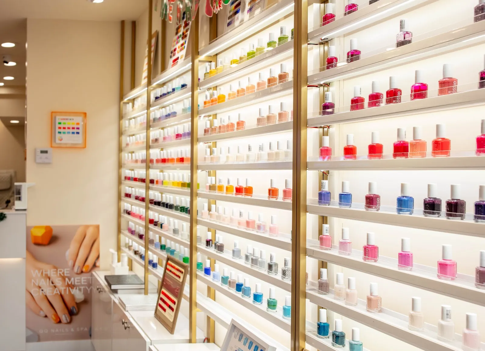 QQ Nails & Spa, beauty salon at 479 3rd Avenue in Manhattan, New York